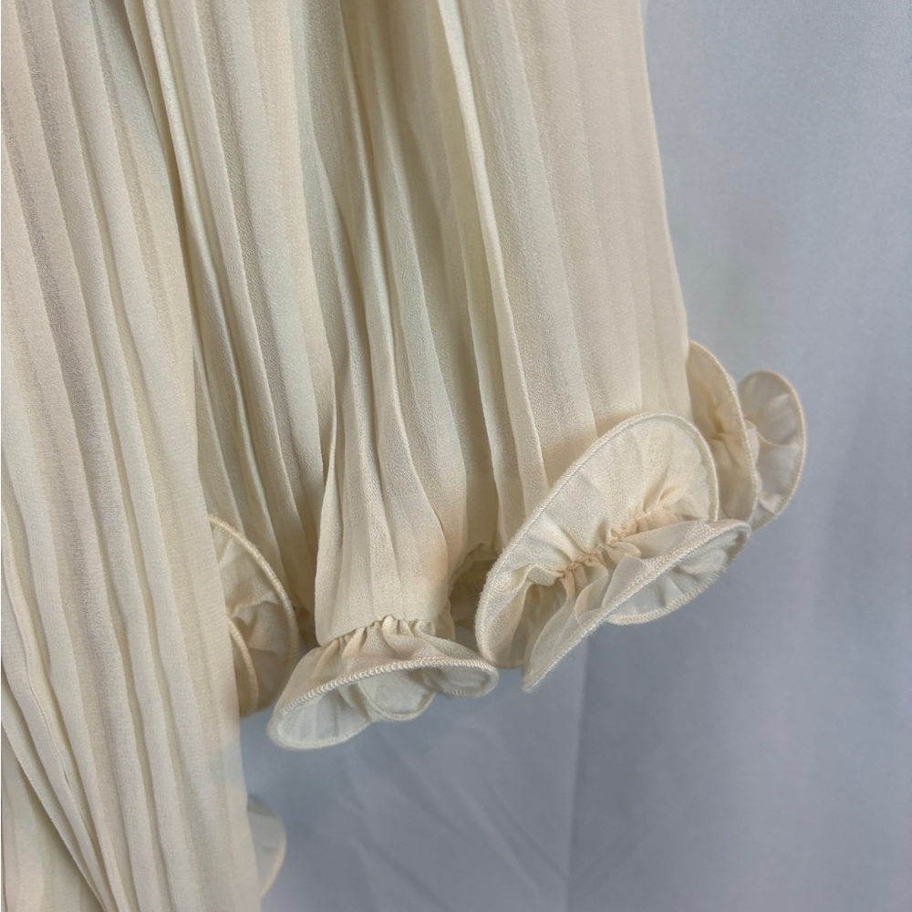 Endless Rose Cream Long Sleeve Pleated Romper - Picture 11 of 11